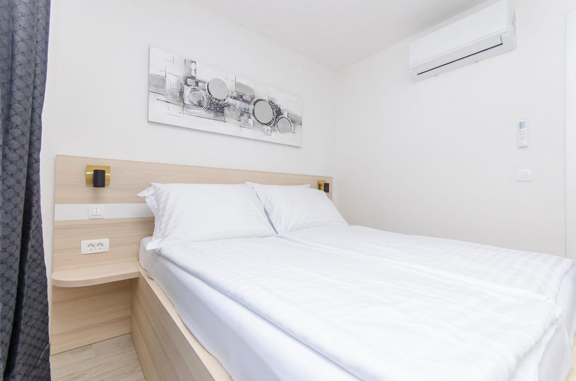 Apartamento V2 *